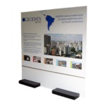 TOTEM-DE-MDF-ADESIVADO-1600×1600-5