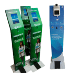 TOTEM-ECONOMICO-p-TABLET-c-SISTEMA-PEDAL-1600×1600-2